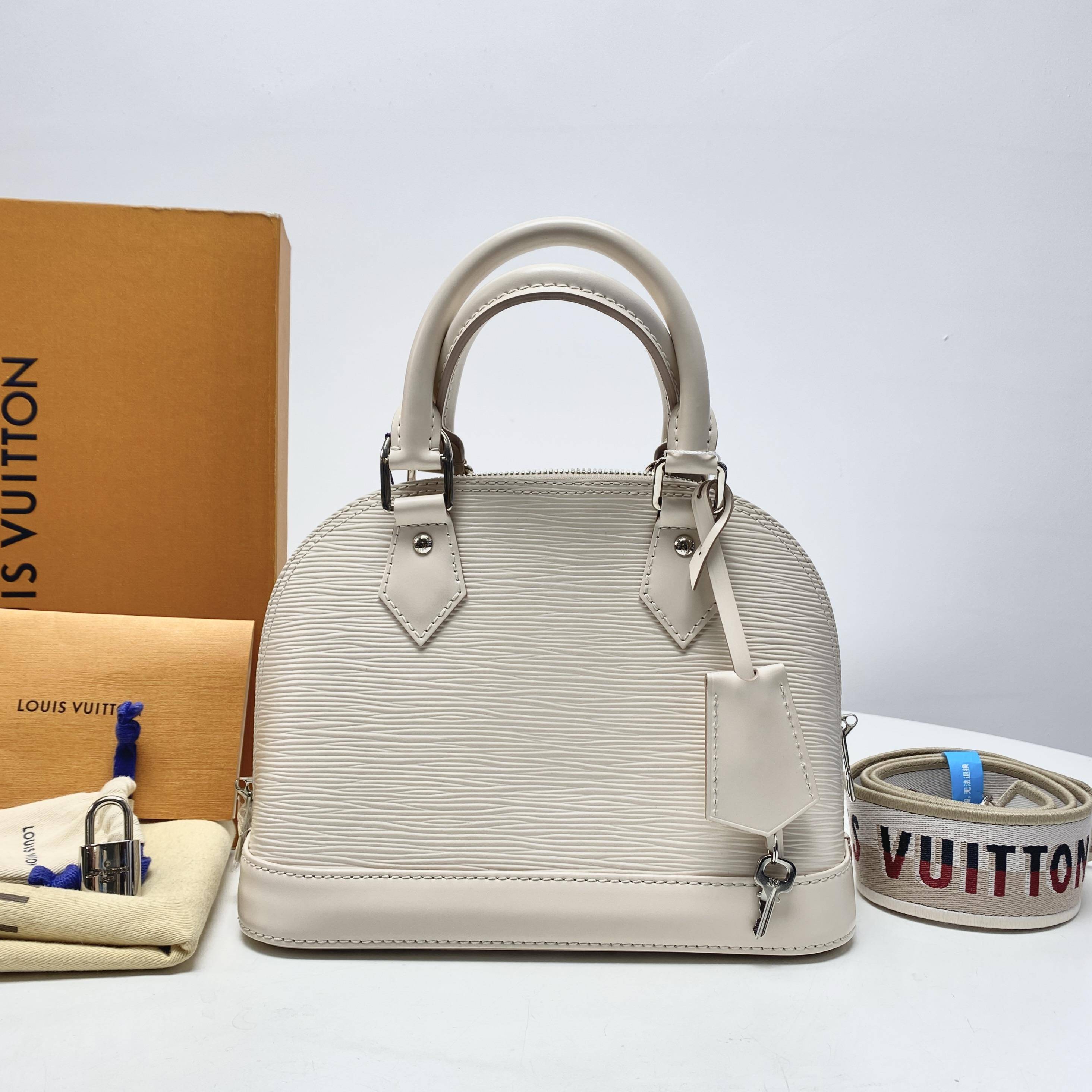 胖虎熙少/路易威登/95新/公价0/箱包/斜挎包/312501230233