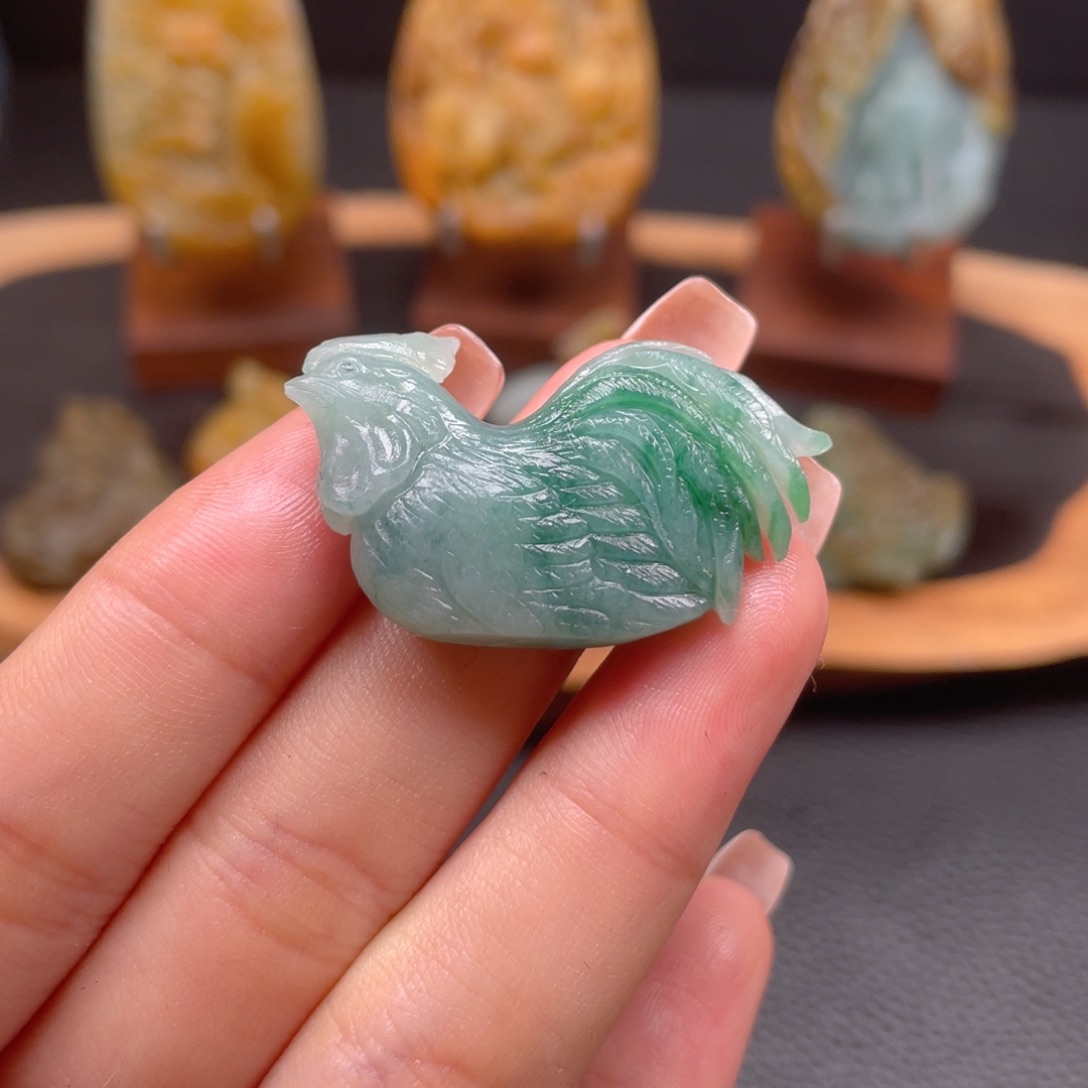 定制翡翠未镶嵌翡翠