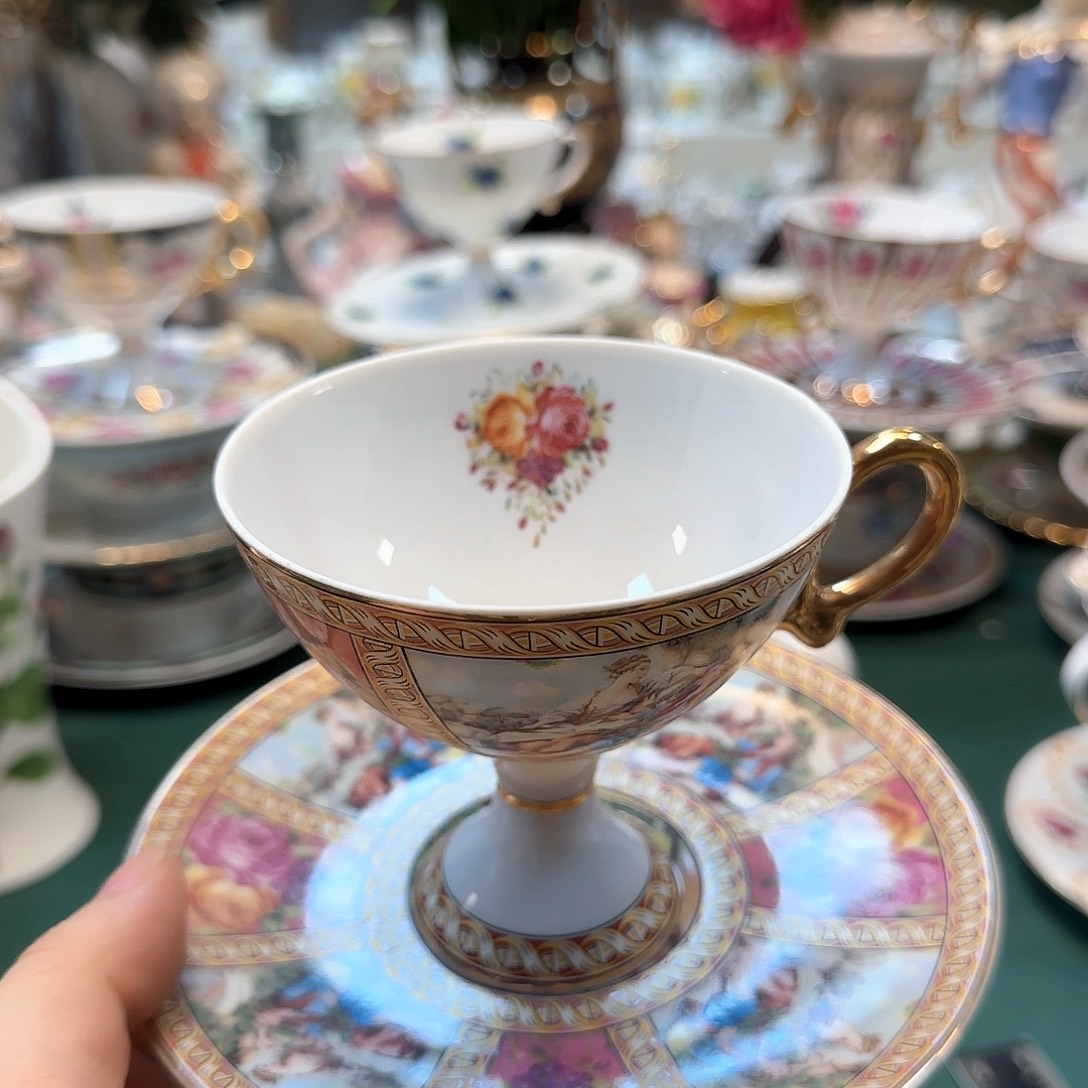 冠衡外贸陶瓷有限公司