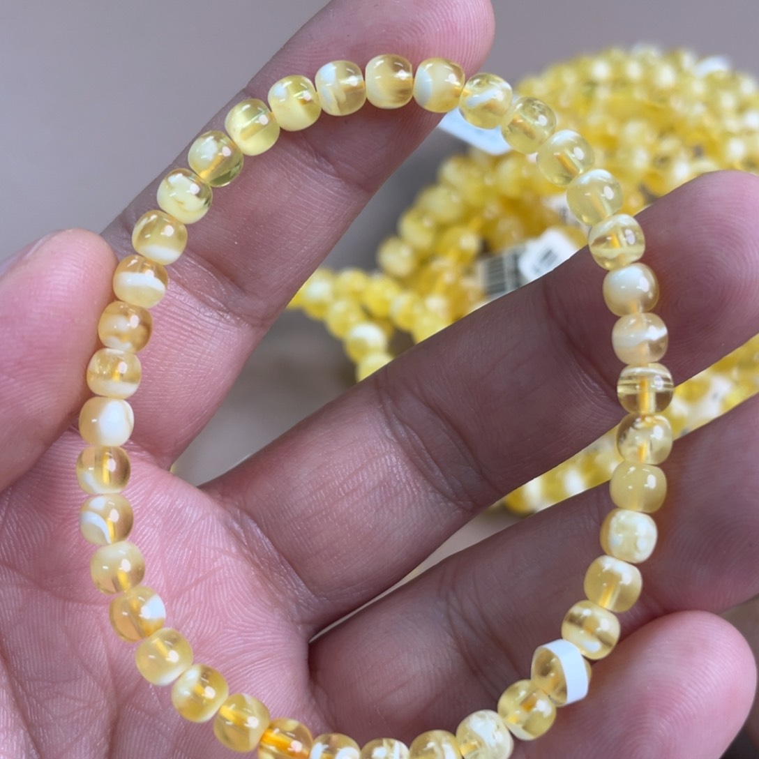 琥珀裸石未镶嵌010000000000