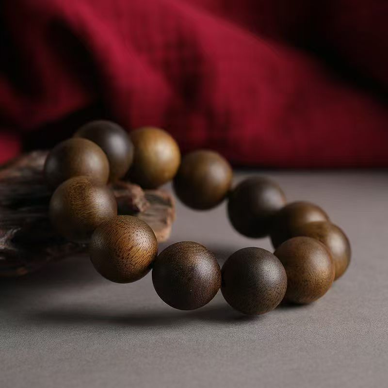 【曹总文玩】 20mm文玩红土沉香木串手串手链SCX310