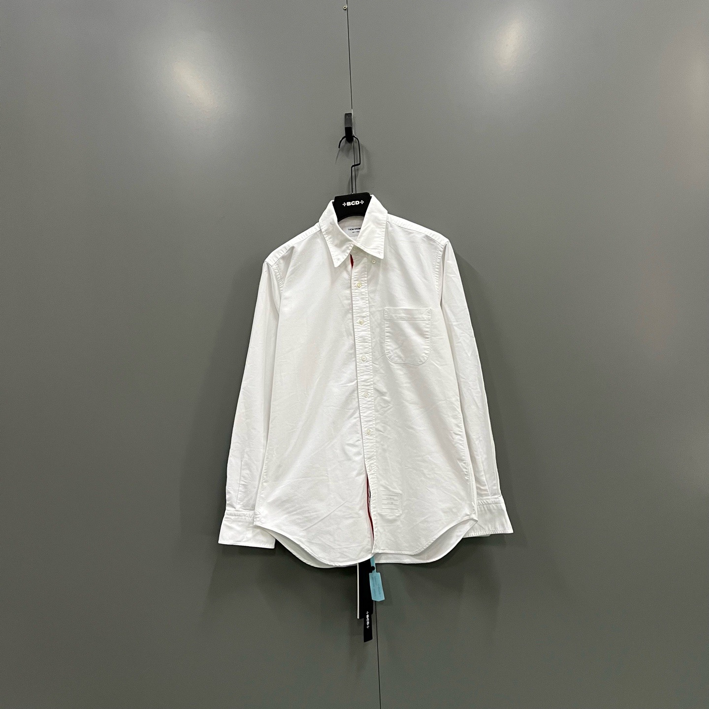 95新 THOMBROWNE c25 TB 白色翻领长袖衬衫 3码/fg206463