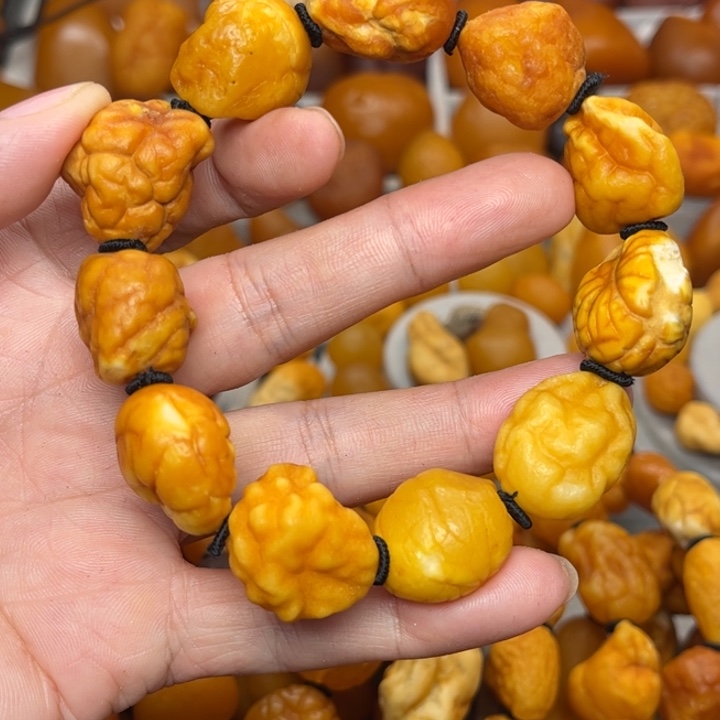 琥珀未镶嵌裸石天然蜜蜡手串