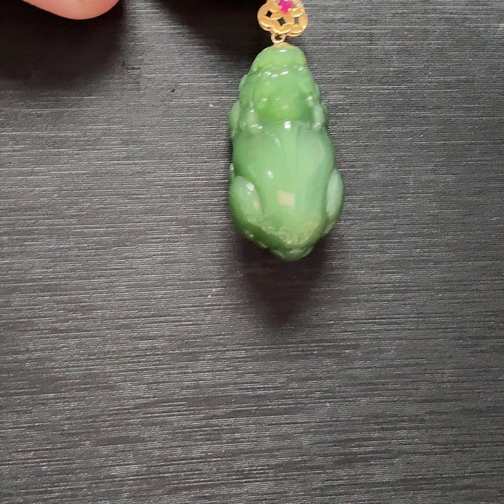 颈饰18K金镶嵌和田玉仓库