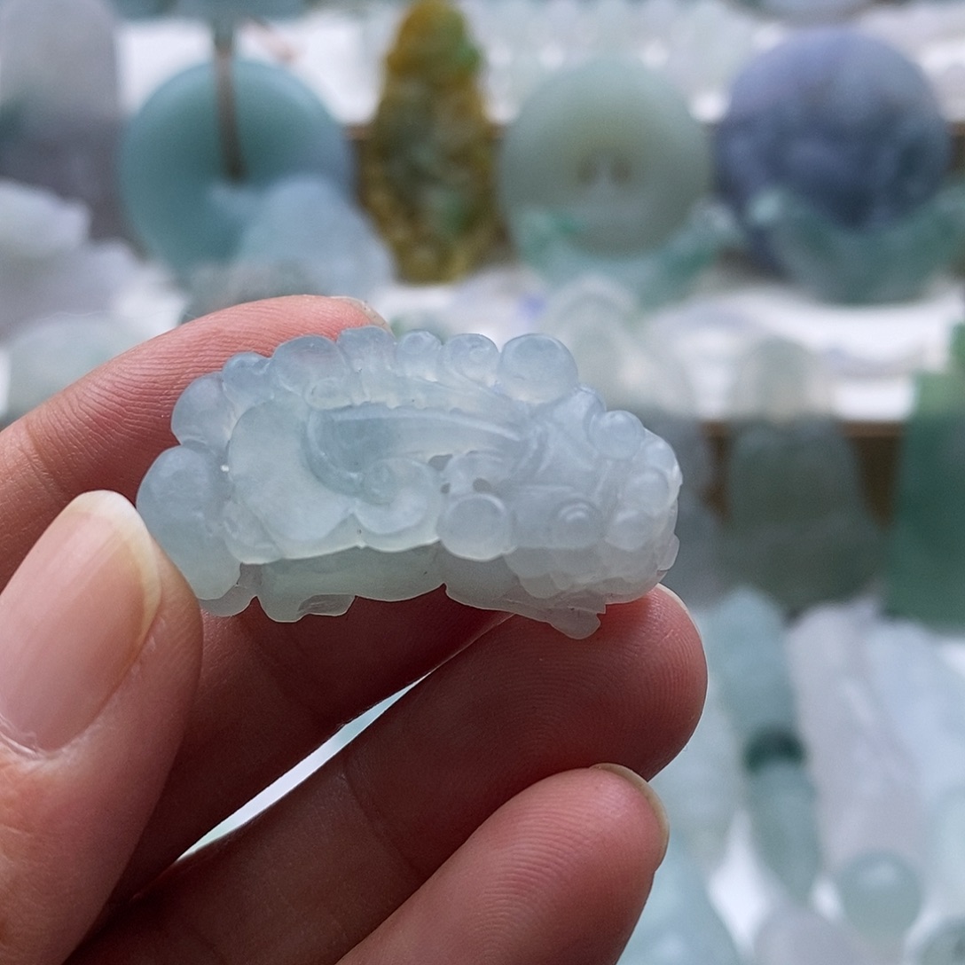 定制翡翠未镶嵌翡翠