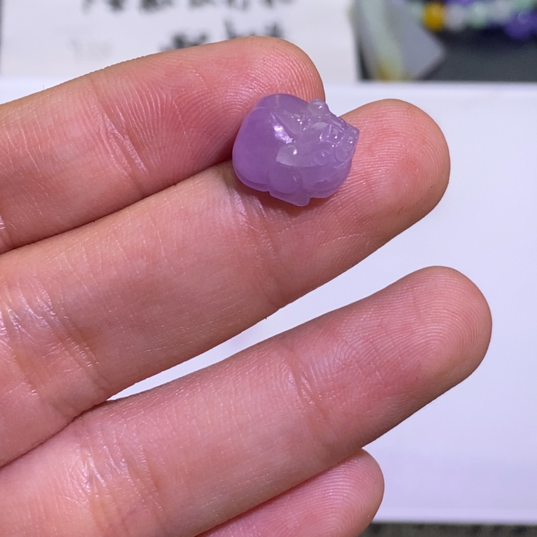 翡翠未镶嵌颈饰吊坠