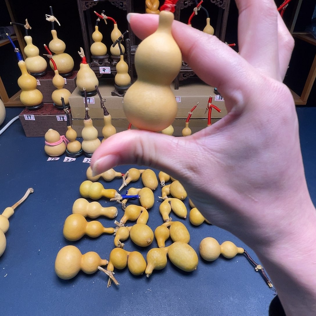 旭****大叶紫檀（黑酸枝木类）