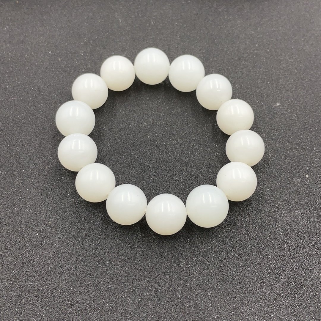 BY0208FWJS786 和田玉手串