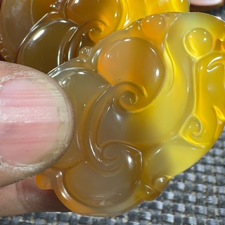 温***3玛瑙/玉髓未镶嵌颈饰