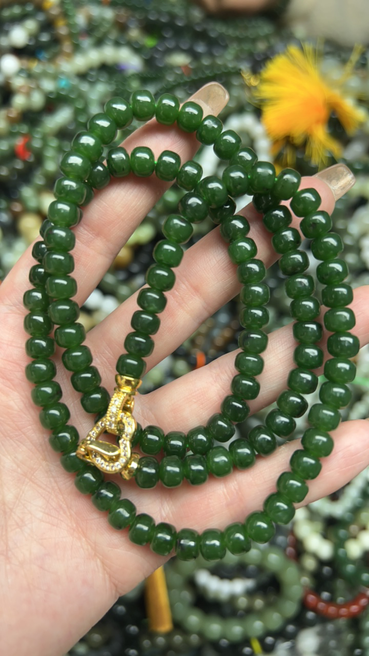 和田玉未镶嵌时尚