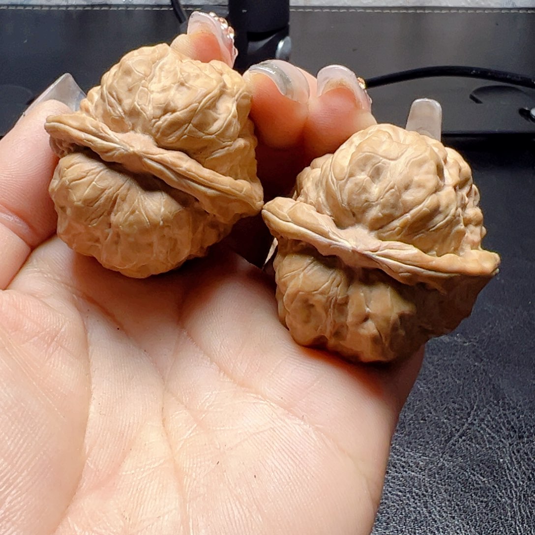 文玩核桃把件a**涛蛤蟆39