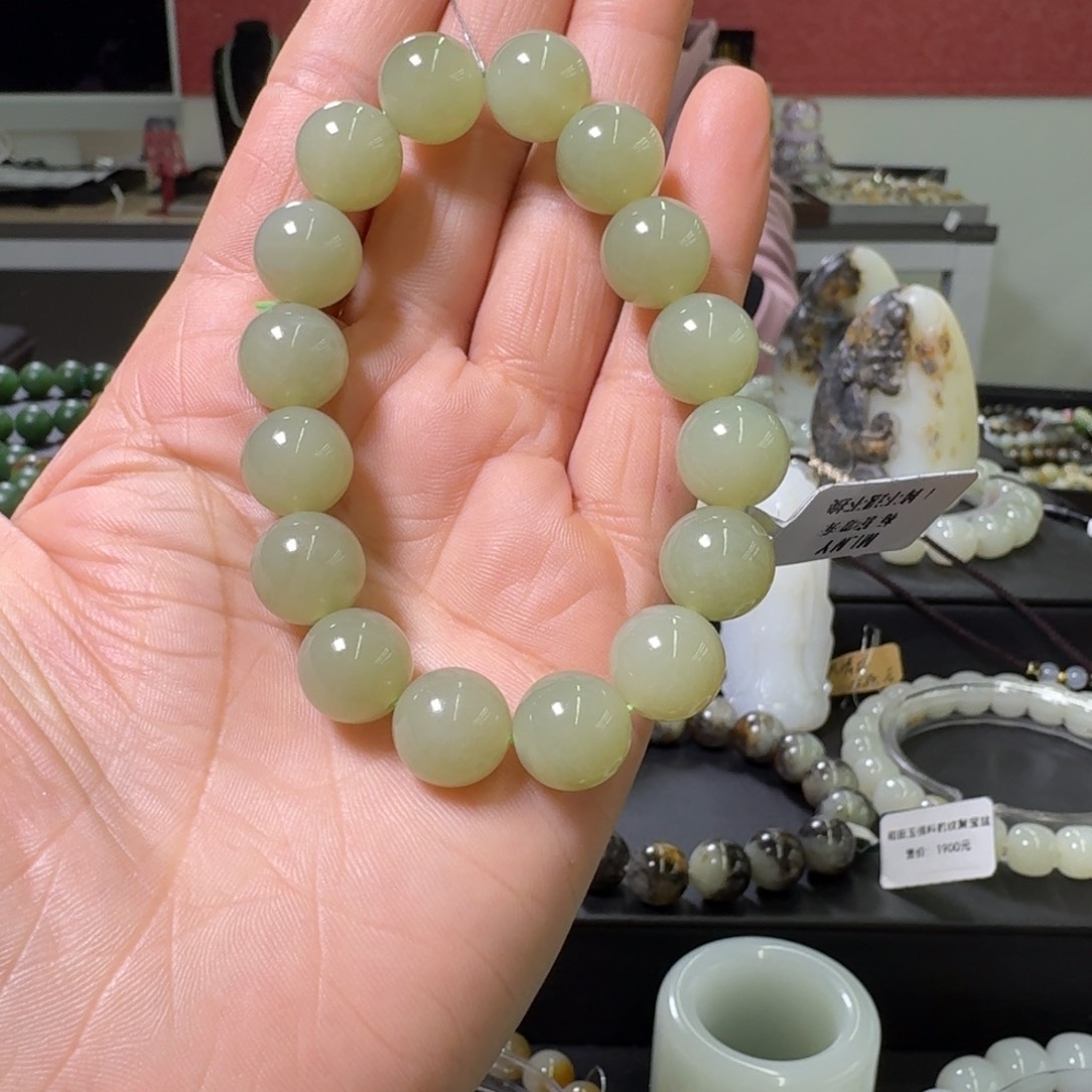 和田玉手串未镶嵌