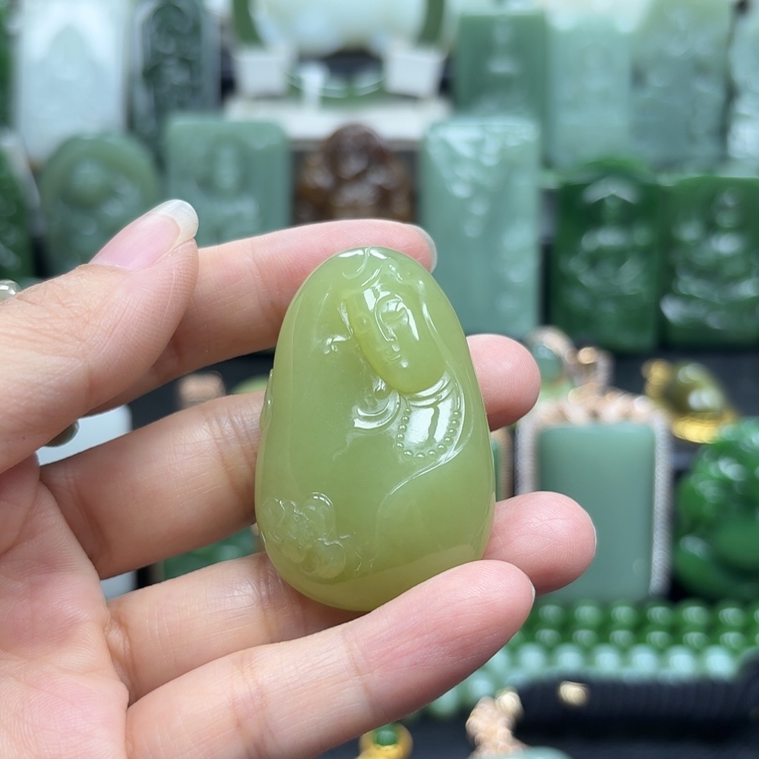 和田玉挂件未镶嵌