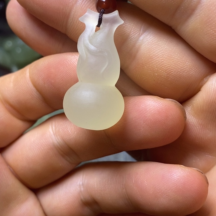 岫玉岫玉颈饰未镶嵌