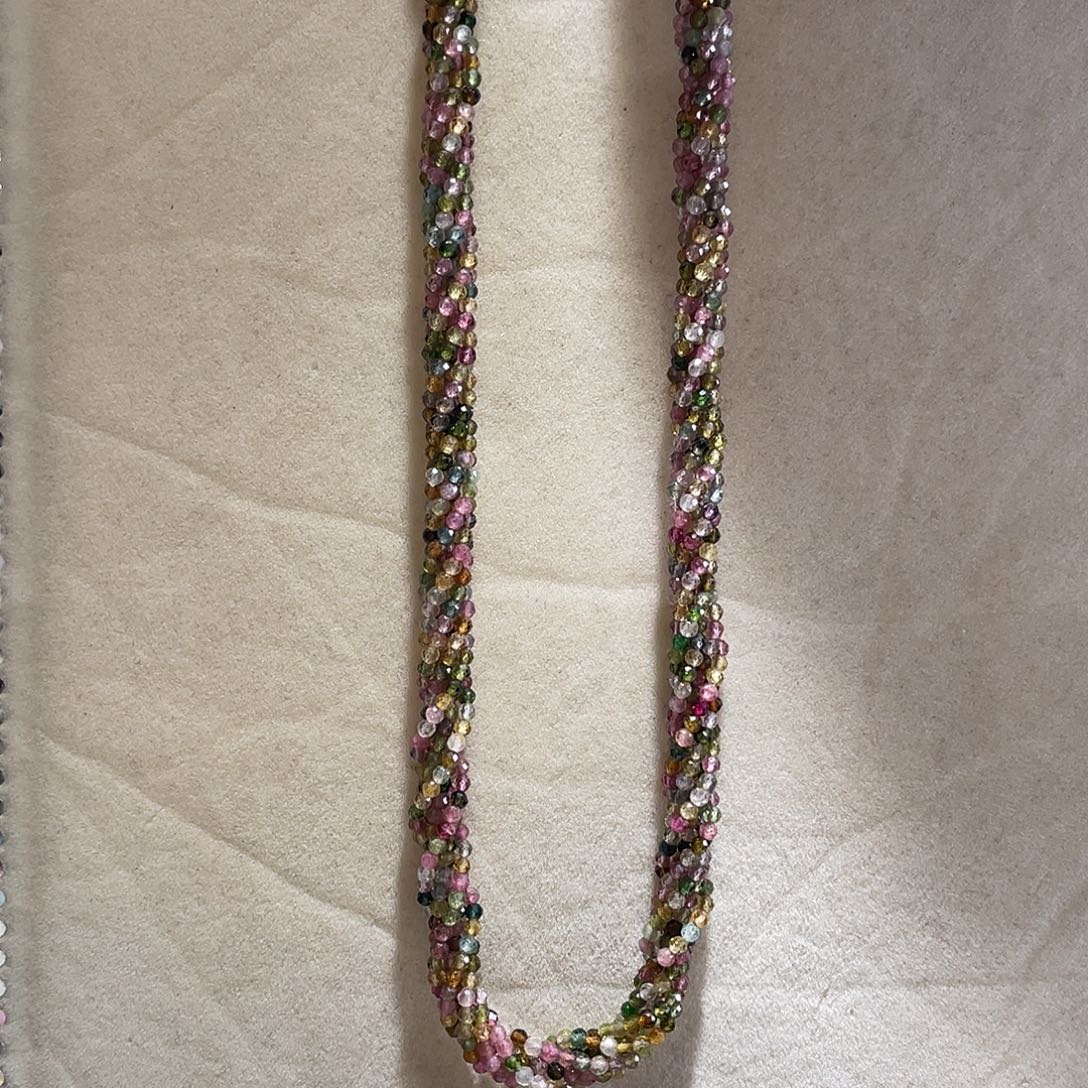 碧玺银S925镶嵌颈饰大气款