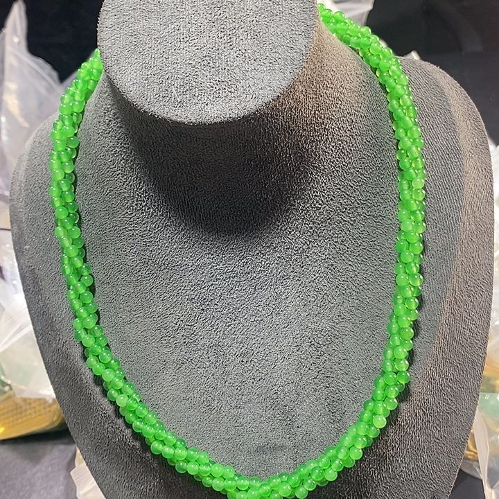 翡翠颈饰未镶嵌价格