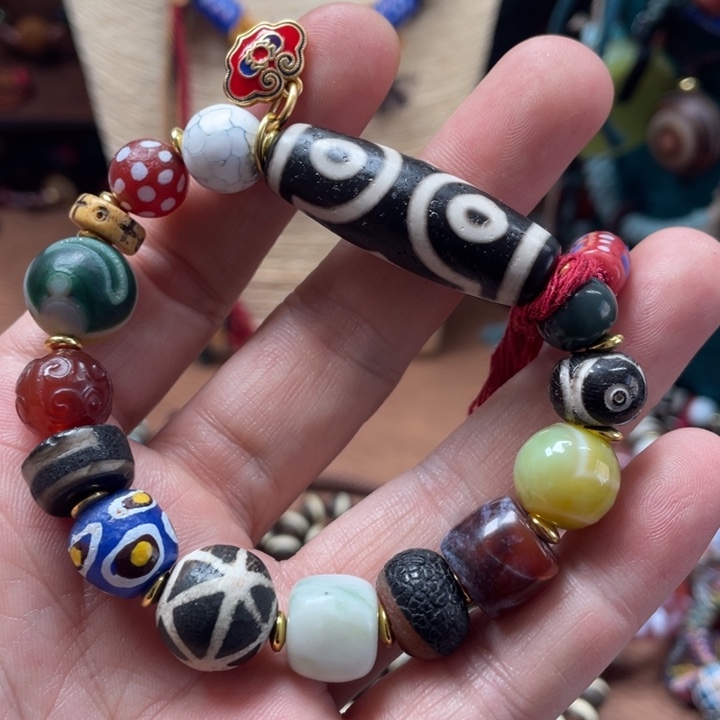 玛瑙/玉髓颈饰未镶嵌