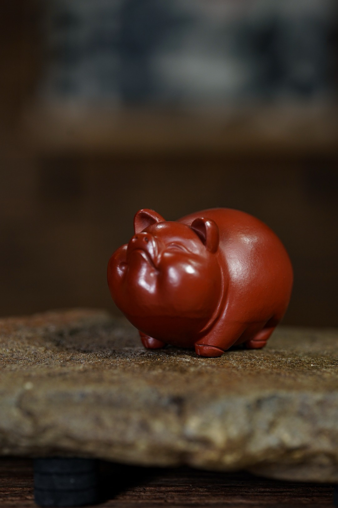 宜兴紫砂小猪茶宠雕塑手工个性猪创意茶桌摆件可养茶盘茶台摆件