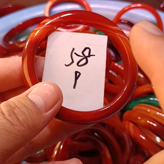 玛瑙/玉髓未镶嵌手镯