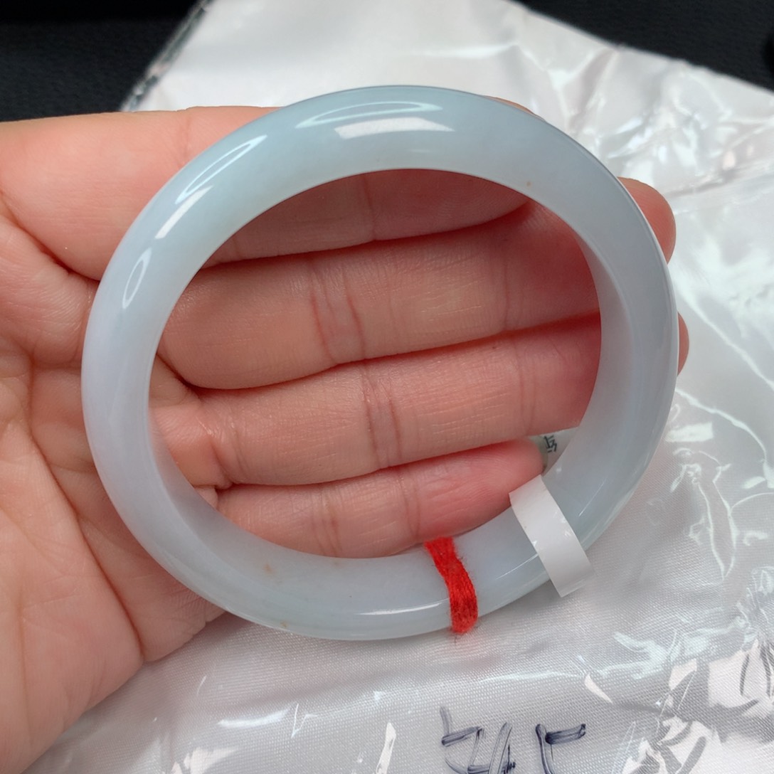 翡翠手镯未镶嵌，，，，，，，