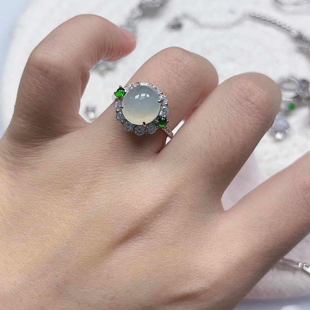 翡翠戒指银S925镶嵌戒指