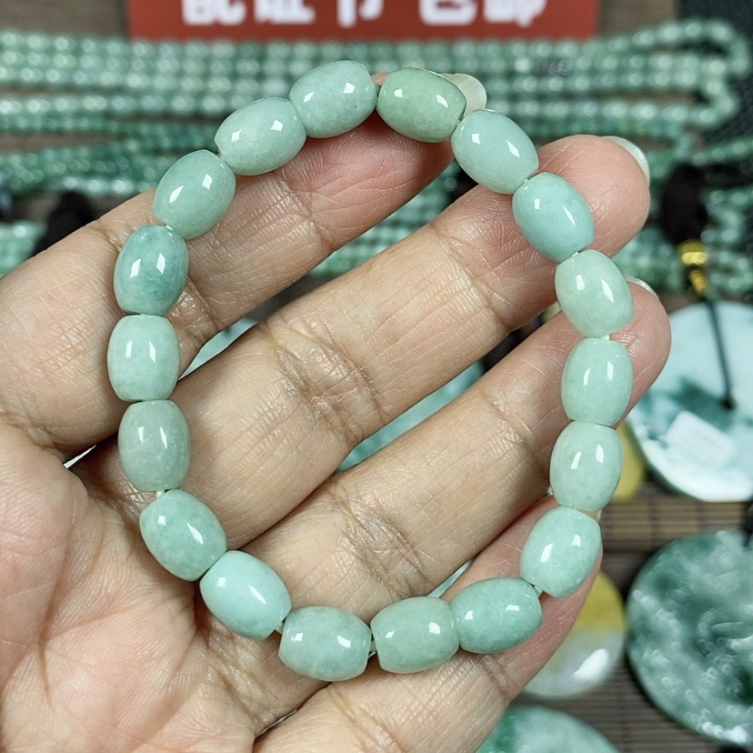 【闪购商品】翡翠颈饰未镶嵌玉手链女款卡7.8