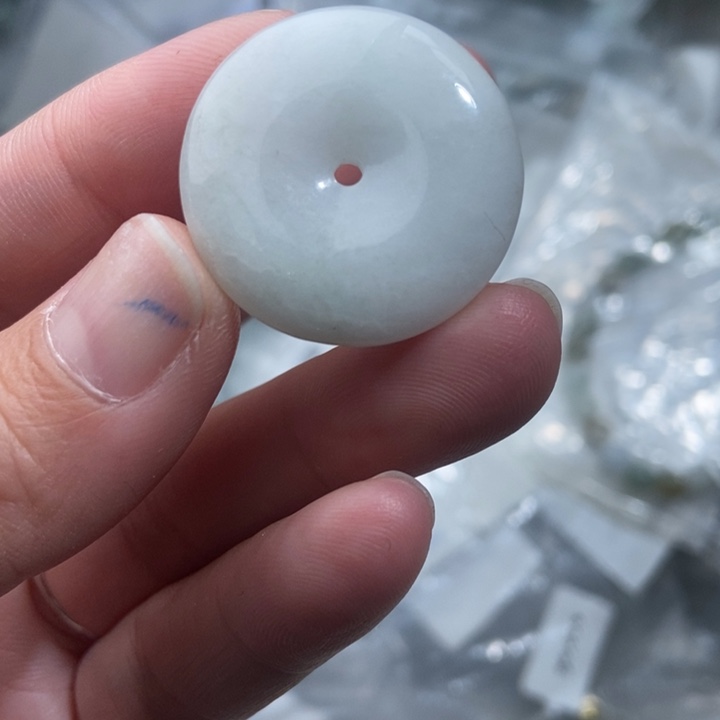 翡翠未镶嵌颈饰123