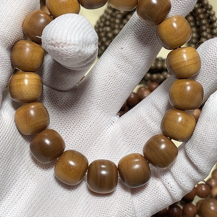 老山檀横纹1213手串了