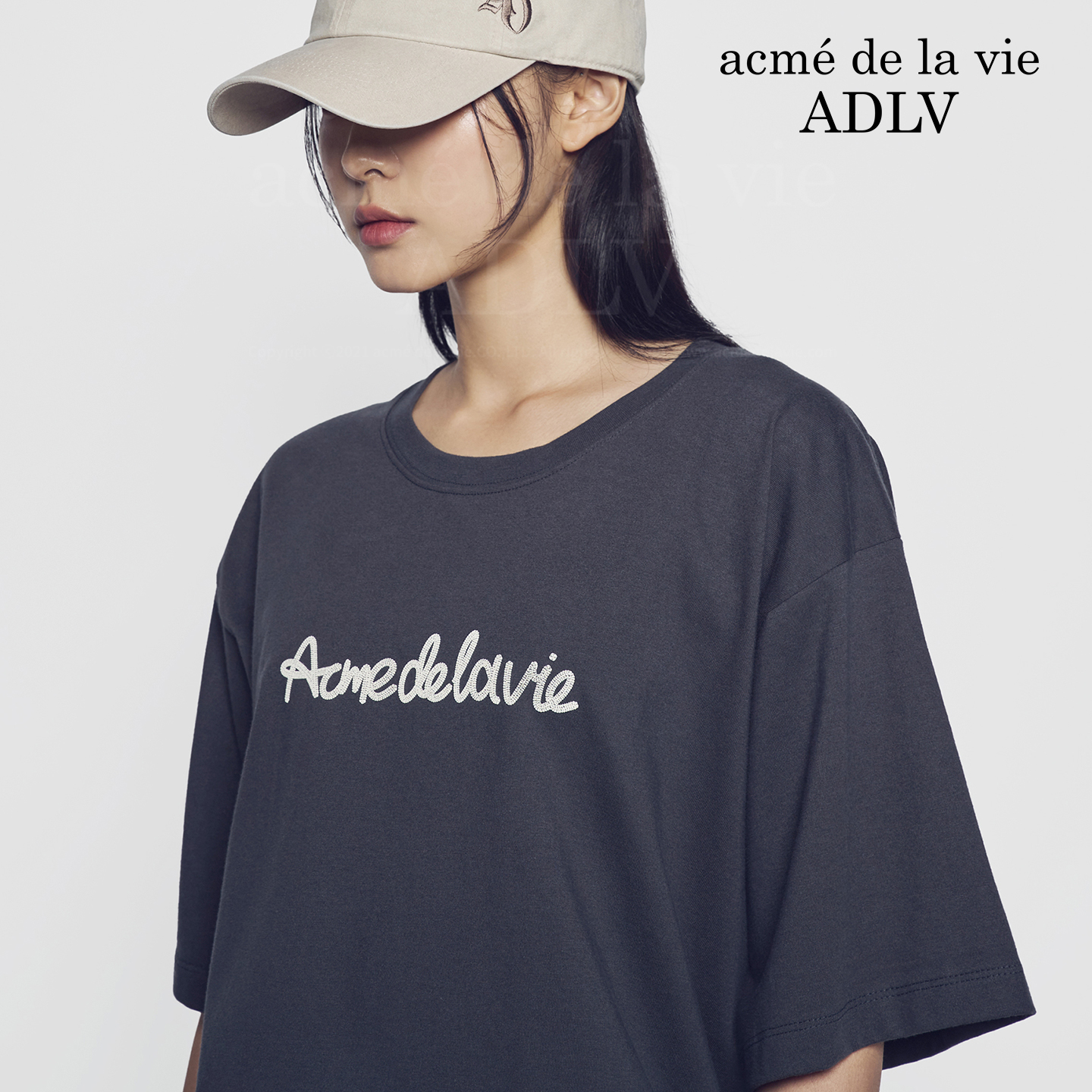 短袖常规款免烫常规圆领夏季T恤休闲透气失序混搭风