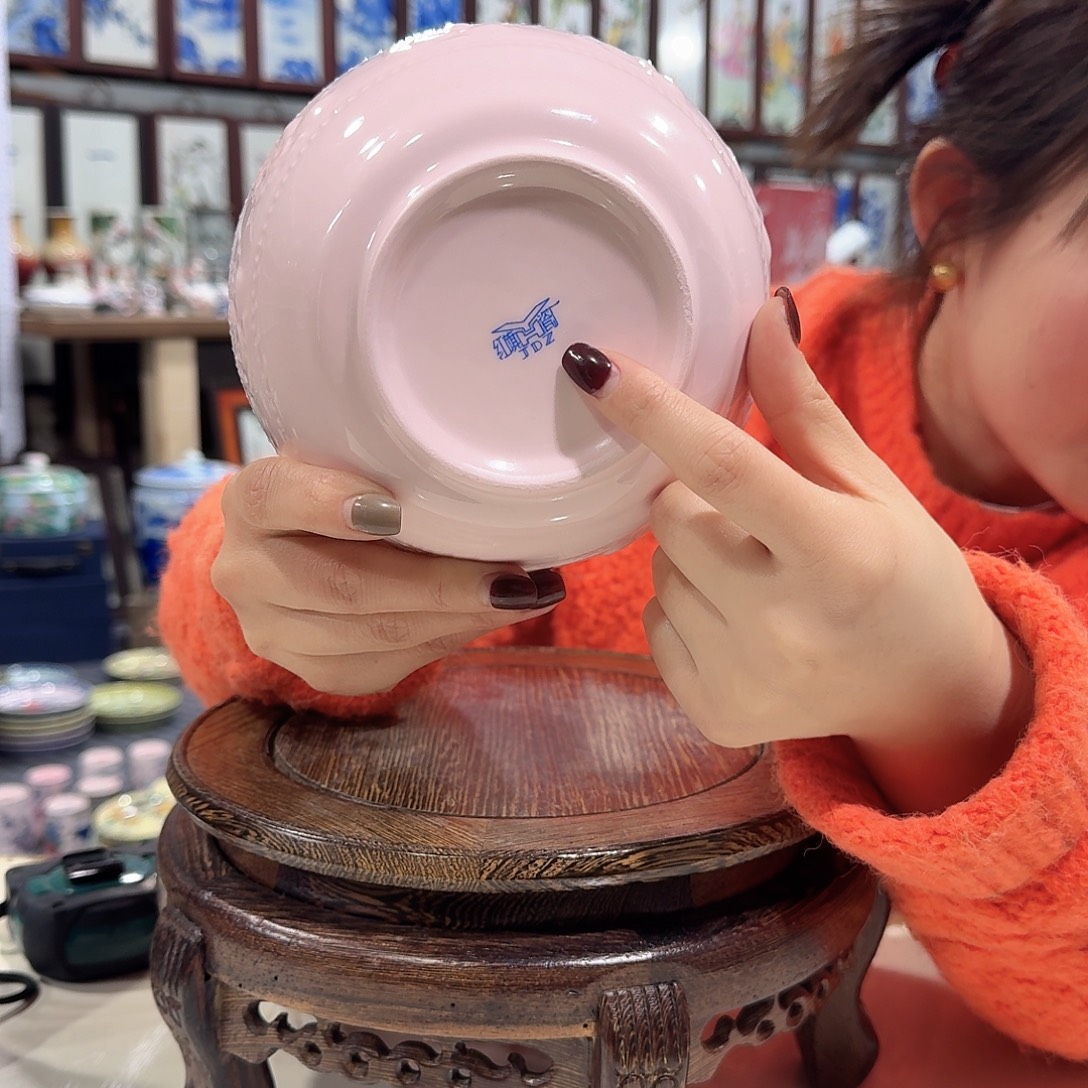 摆件瓷///////景德镇陶瓷瓷器。
