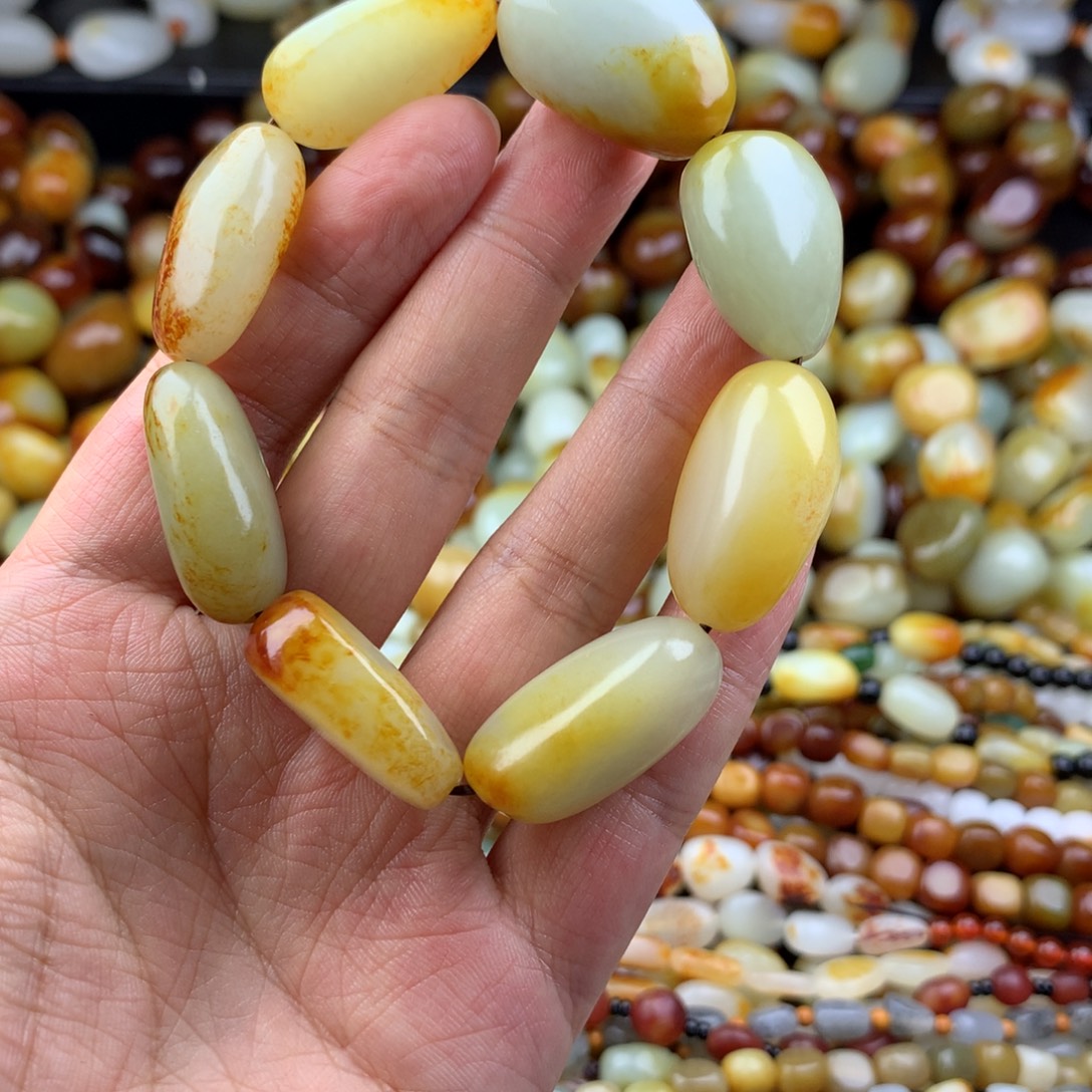 和田玉未镶嵌手链