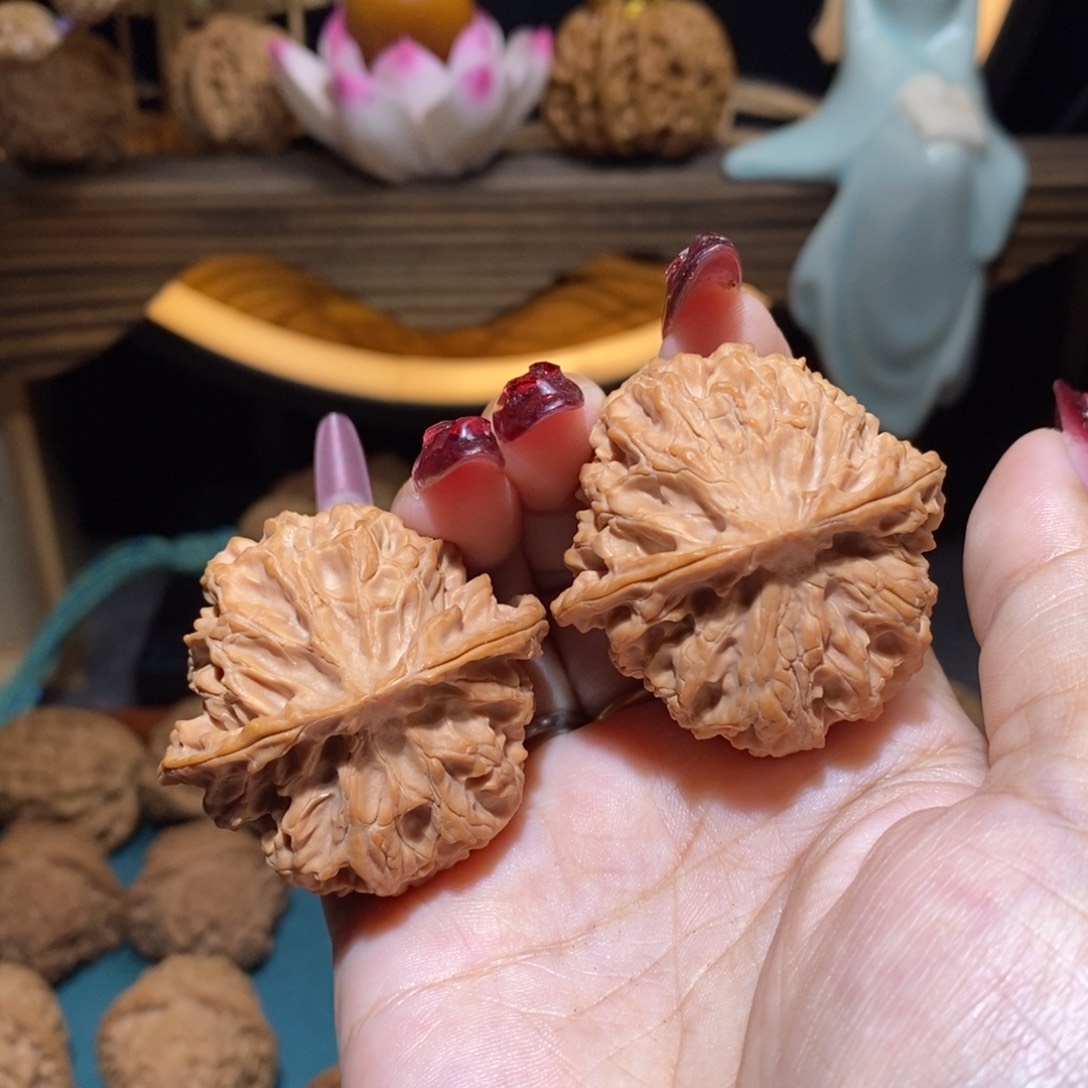 文玩核桃吊坠苹果园41