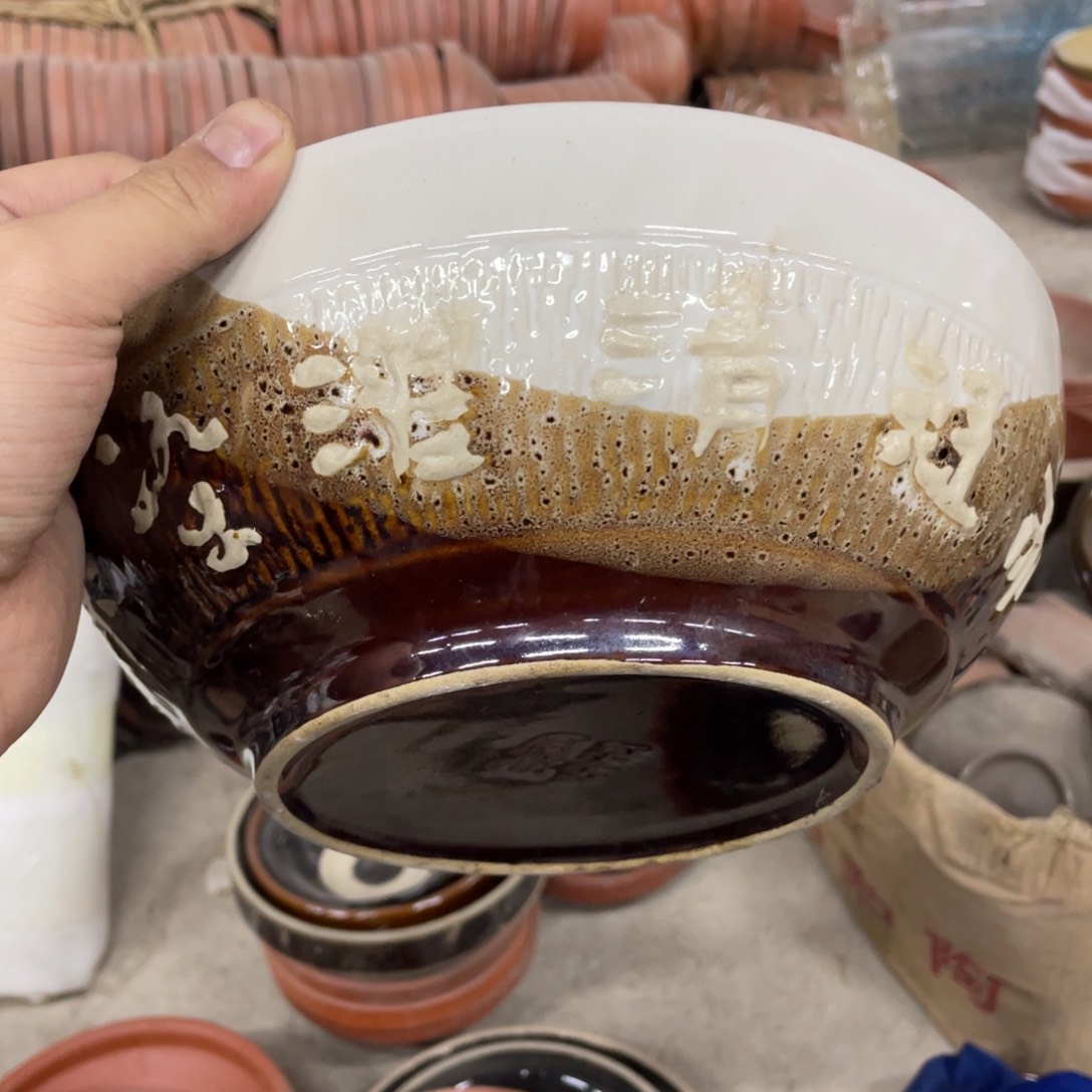 盘瓷器微瑕不退不换