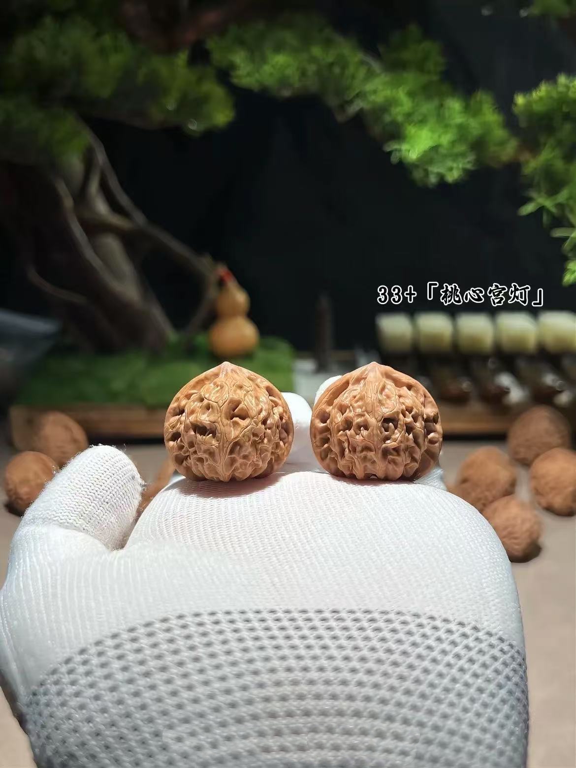 精品文玩核桃：宫灯，蛤蟆头，白狮子，四座楼等等