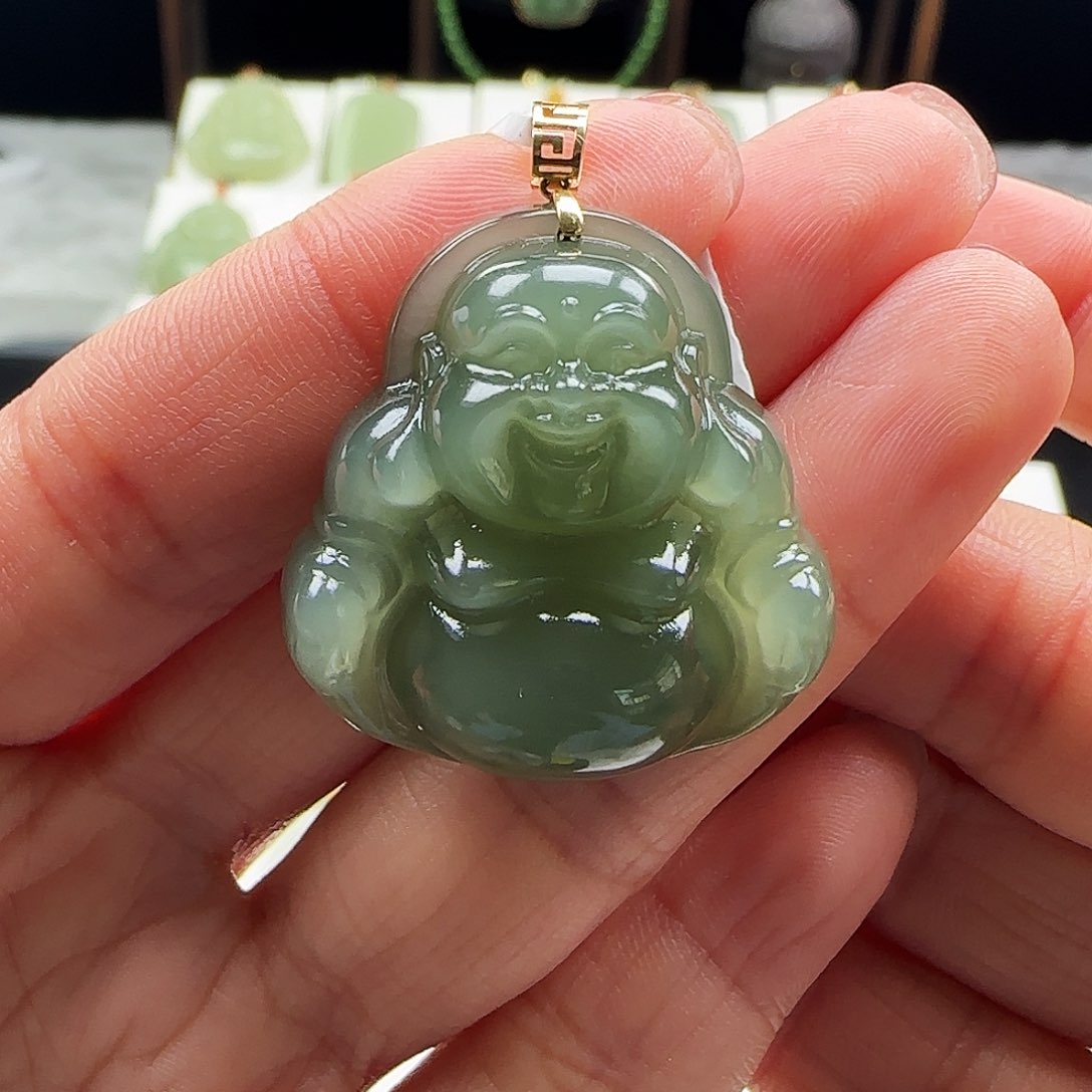 和田玉18K金镶嵌颈饰