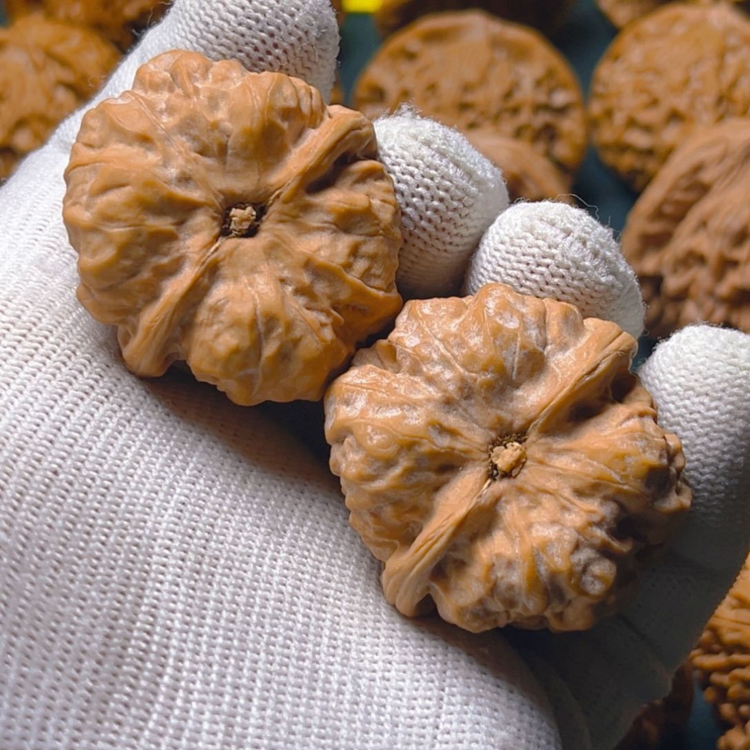 文玩核桃把件自**在37蛤蟆头