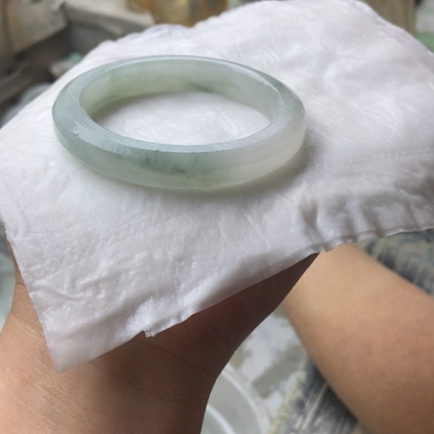 石英质玉手镯未镶嵌晶*加工定制