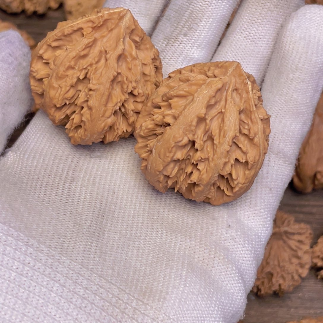 文玩核桃吊坠22秦岭灯笼野生小众