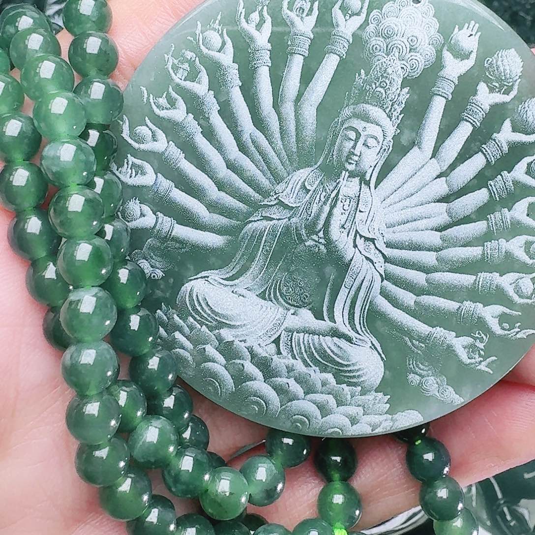 翡翠未镶嵌颈饰天然的A货翡翠多样性发其一 