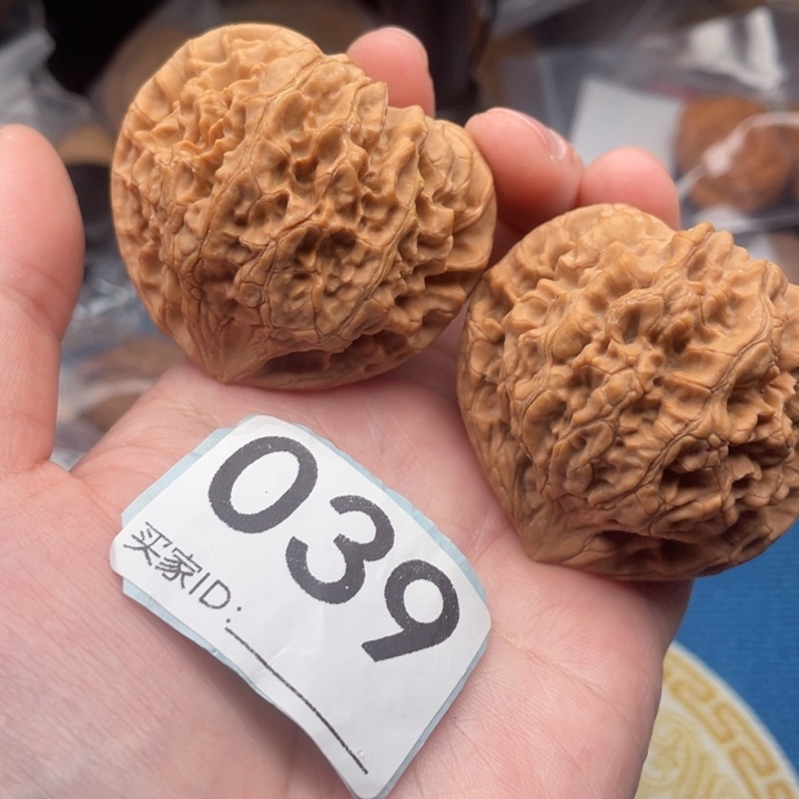 文玩核桃吊坠核桃