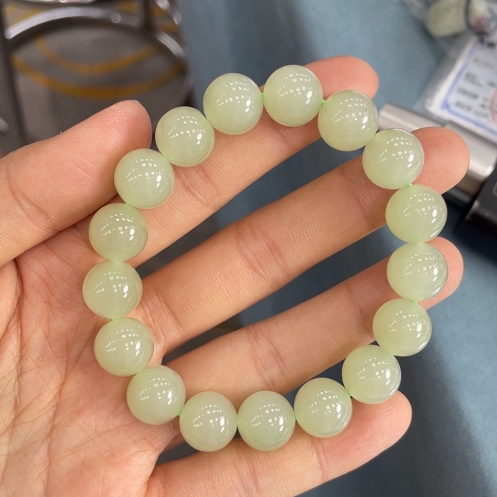 未镶嵌和田玉手串