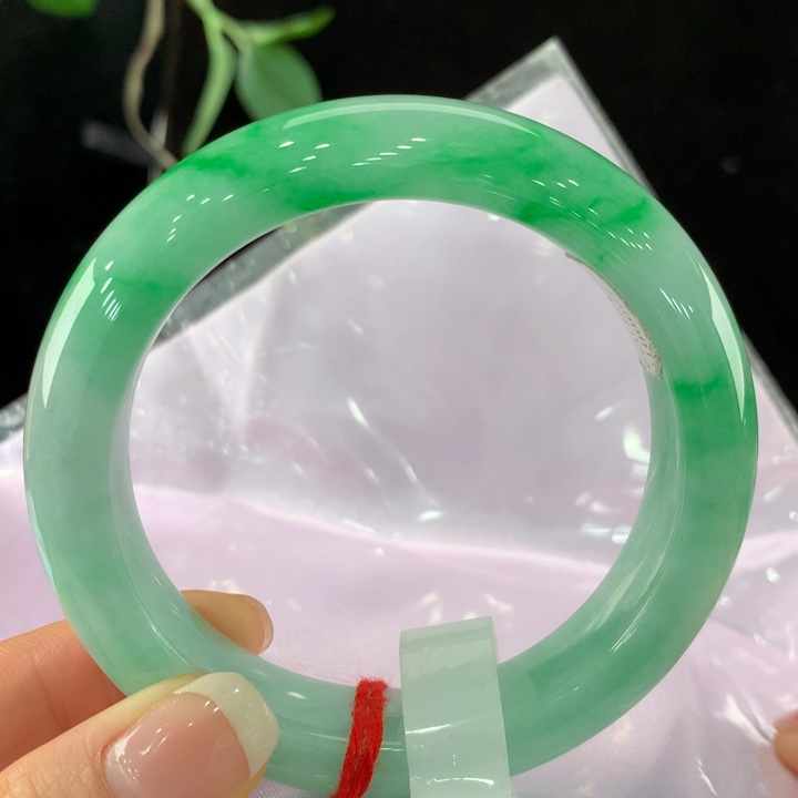 翡翠手镯未镶嵌111-0027