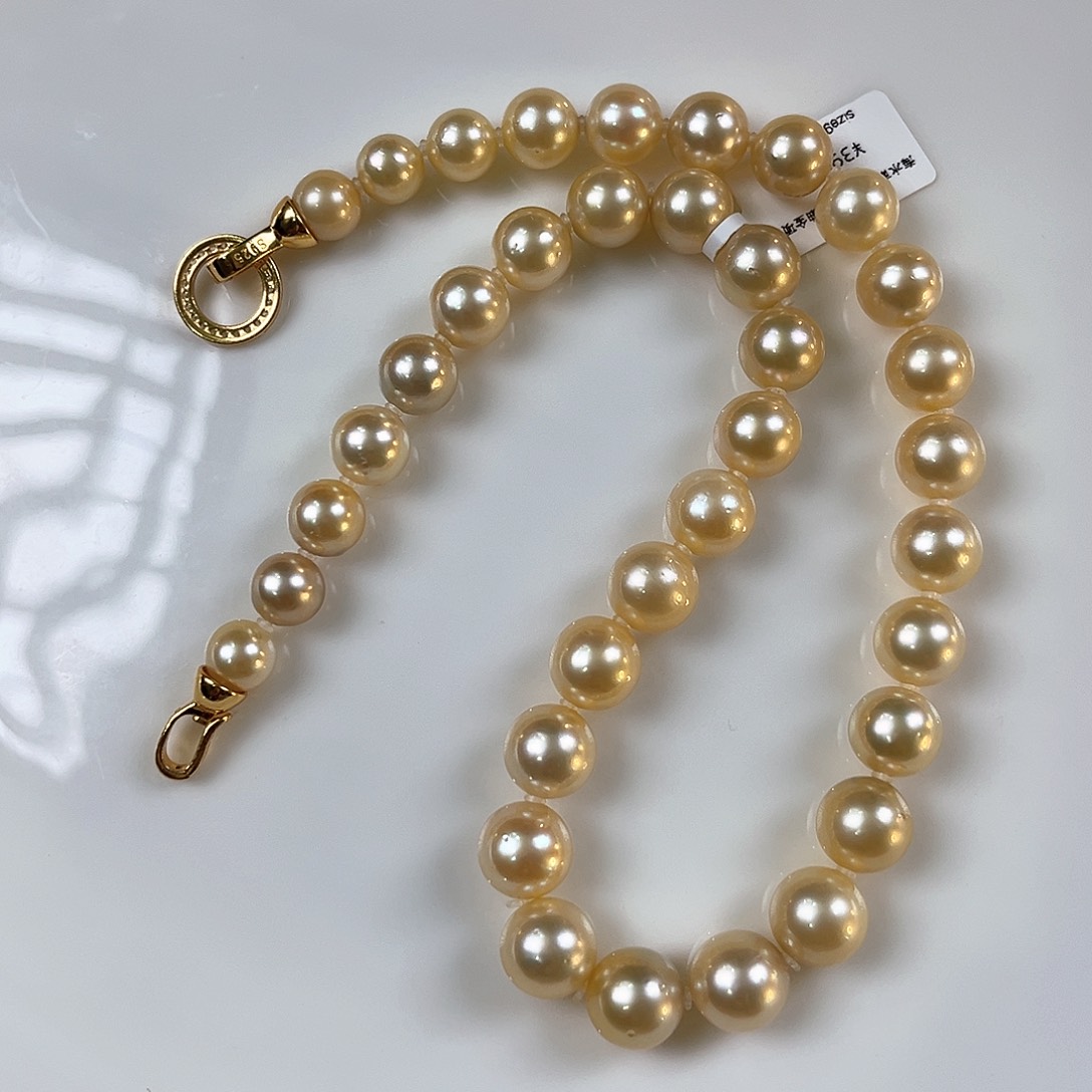 未镶嵌海水珍珠颈饰奶油金10-12