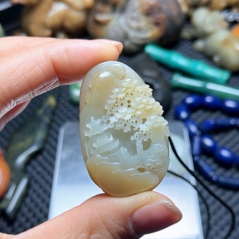 白玉菩提吊坠摆件