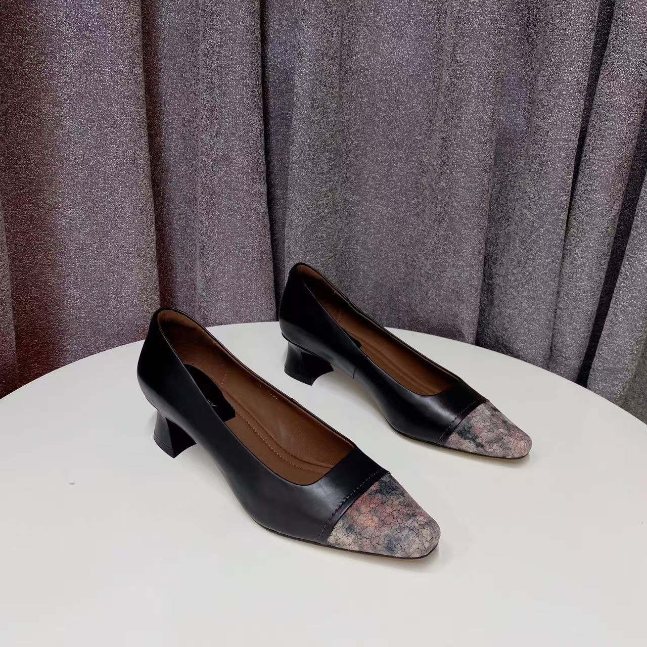 【表弟严选】C3352 黑色 高端时尚方头气质粗跟浅口女单鞋