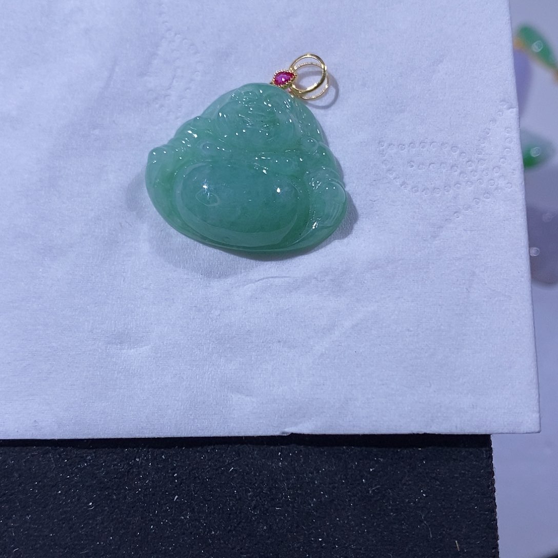 翡翠吊坠(不含链)18K金镶嵌