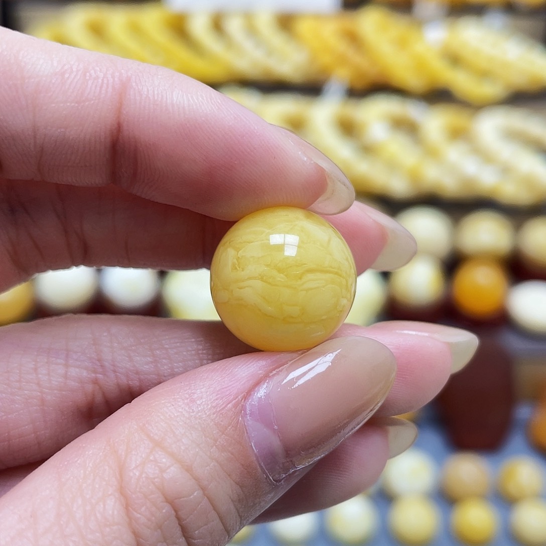 琥珀裸石未镶嵌蜜蜡圆珠16.3mm