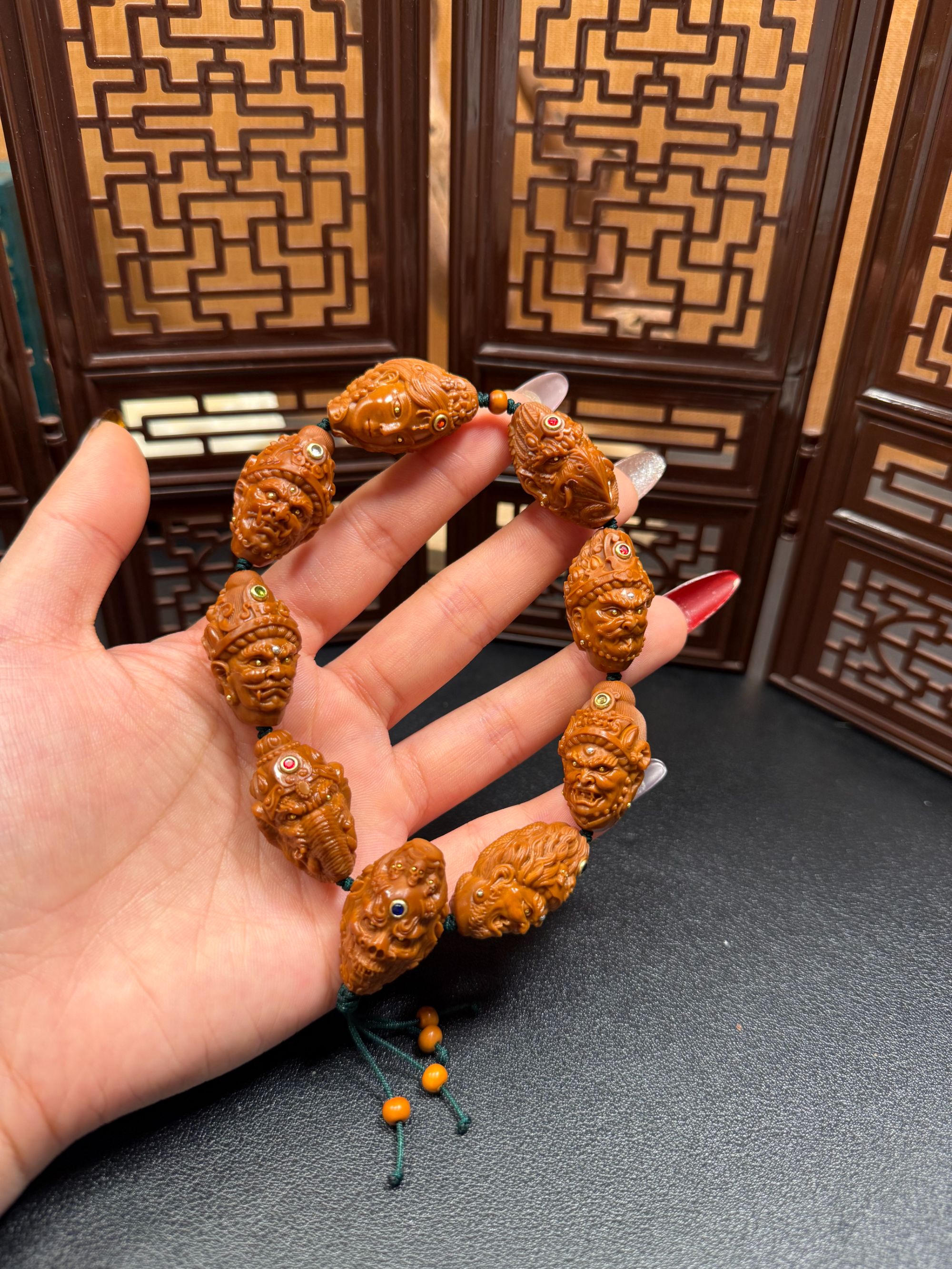 豪镶五色财神橄榄核手串