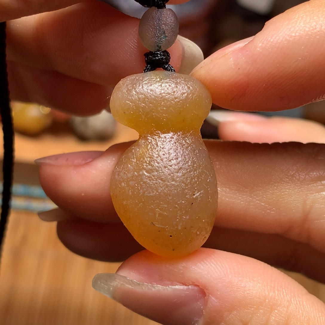 未镶嵌玛瑙/玉髓珠宝半成品