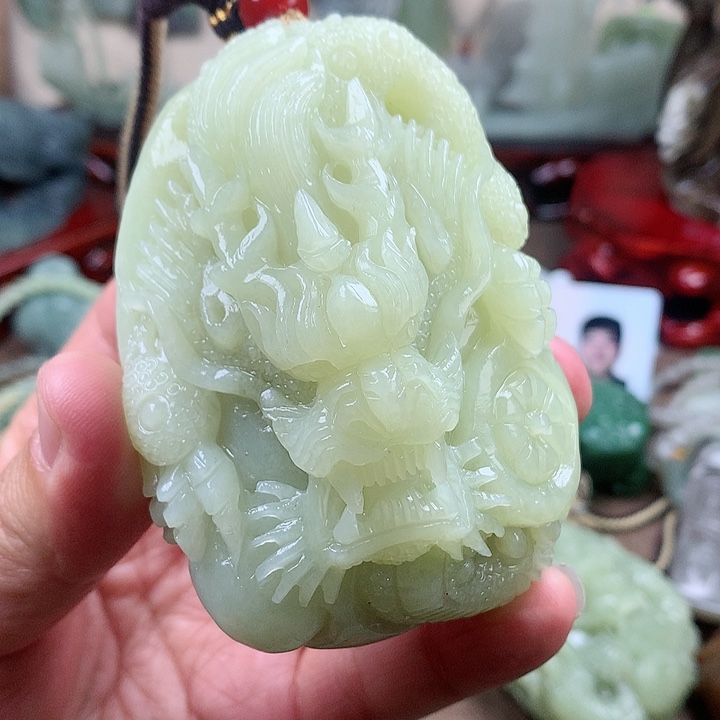 未镶嵌和田玉挂件一**好